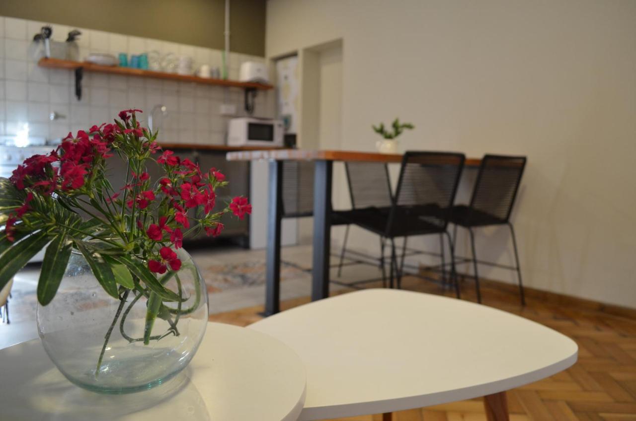 Chacabuco 63 - Gregoria Apartamento